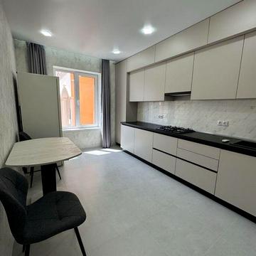 Срочно сдам квартиру в ЖК "ВИА РОМА", ул. Инглези 2А. Таирова. Без