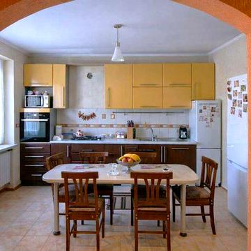 Будинок з Ремонтом. ТРЦ " Київ" поруч. До Центру 8хв