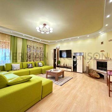 Продаж будинку 183 м.кв / 16 соток / р-н Компотний