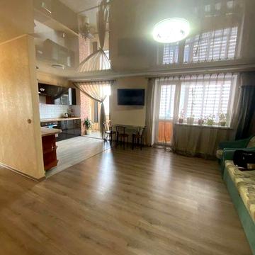 Новый ремонт и вид на город.