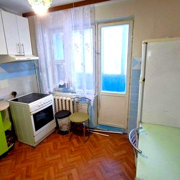 ГРИВНЯ! Продам квартиру 2пов Булаховського,42/43 м Академ. 15хв пішки!