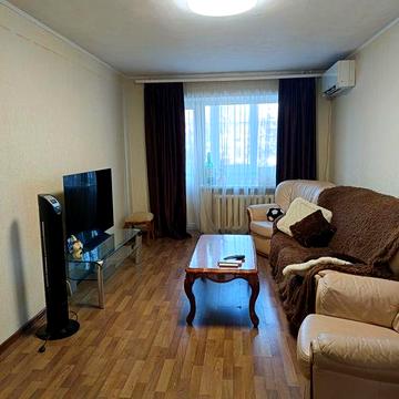 Сдам двухкомнатную квартиру. Проспект Свободы