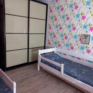 Продам 2 кімнатну квартиру,4-південний,власник!