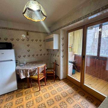 Роздільна 2к,Чорновола 8, м Лукянівська 10хв, можна з тваринками