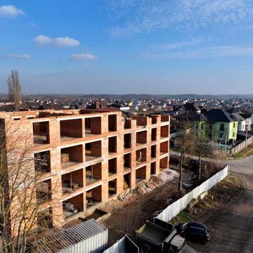Продам 1-кім квартиру з максимальною комплектацією та газом