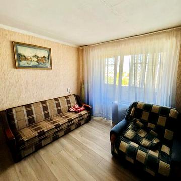 Довгострокова оренда 1к Квартира Торговиця (Живова Анатолія) вулиця