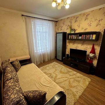 Продаж 2к Квартира Різдвяна вулиця