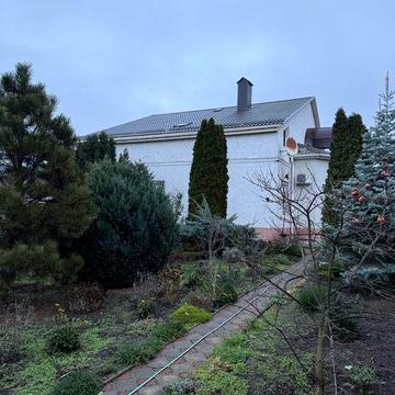 Срочно ! Продажа добротного дома  с бассейном ! Царское село ( Перегон