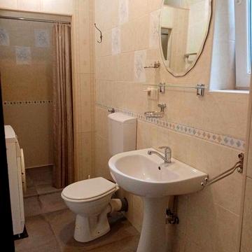 Сдам свою самостоятельную 3 комнатную квартиру в парке Шевченко