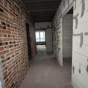 Трикімнатна в новобудові ЖК Домашній