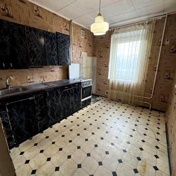 Сдается 2 х комн квартира рн Василя Сухомлинского, укомплектуют всем!