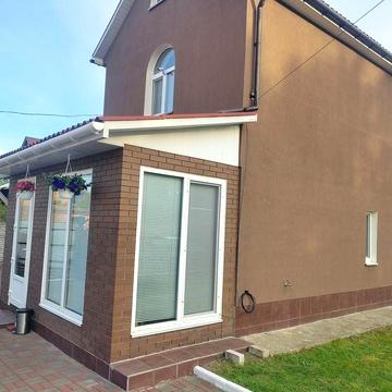 Продам будинок в самому центрі міста.