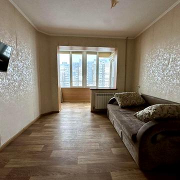 Сдам квартиру на Таирова на против Киевского Рынка