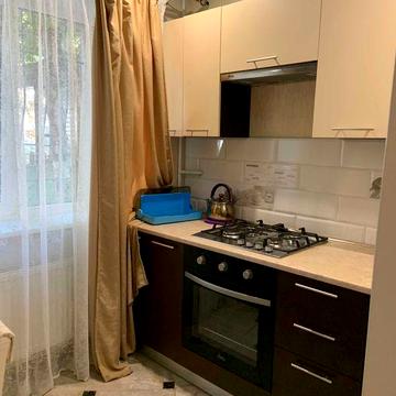 Сдам до лета 3 комнатную с капитальным ремонтом