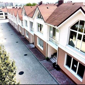 Продаж таунхаусів парк Чекмана