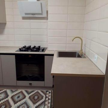 Продам 2-кімнатну квартиру на 3- му мікрорайоні м.Лозова ЖК ОСББ