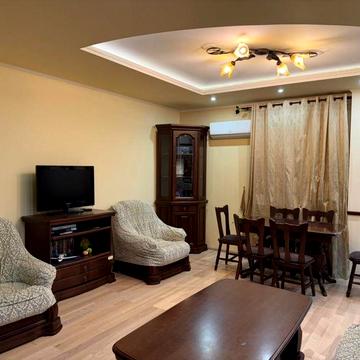 Продам квартиру з ремонтом район Казбет