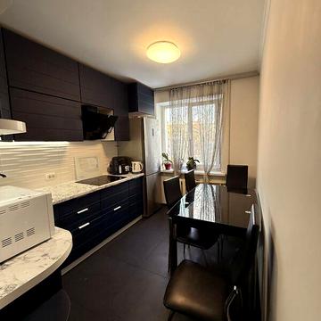 Продаж 3к Квартира Марії Литвиненко-Вольгемут вулиця