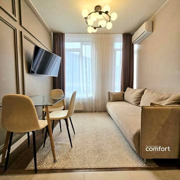 Тадея Рильського бульв., 12