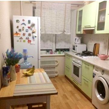 Продам 2х кімнатну квартиру вул.Мандриківська 157.