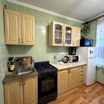 Боженка. Макдональс. Здається 3-х кімнатна квартира