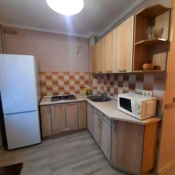 Довгострокова оренда 1к Квартира Нескорених (Героїв Праці) вулиця