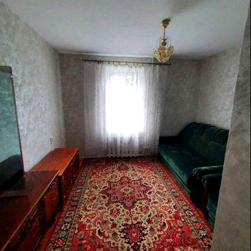 Здається 2кім.квартира на Київській