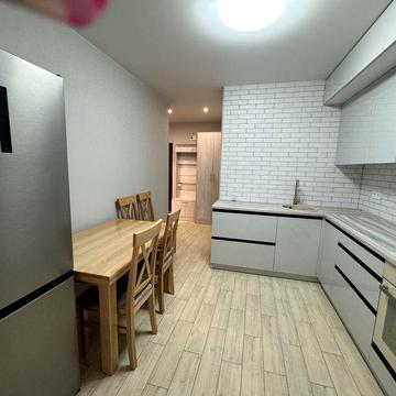 Здам 1 к на Академічному