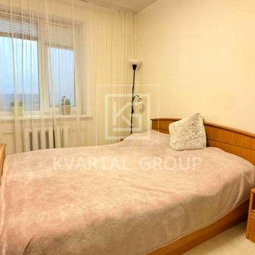 Без комісії! Сертифікат! Трикімнатна квартира біля центру