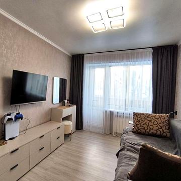 Продається 2 кім.кв. Хлібна