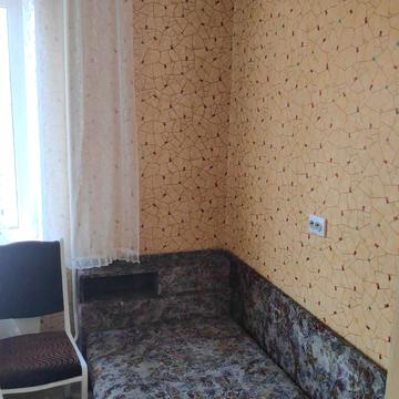 Ревуцького вул., 18-А