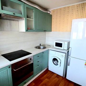 Левка Лукяненка вул. (Маршала Тимошенка), 13