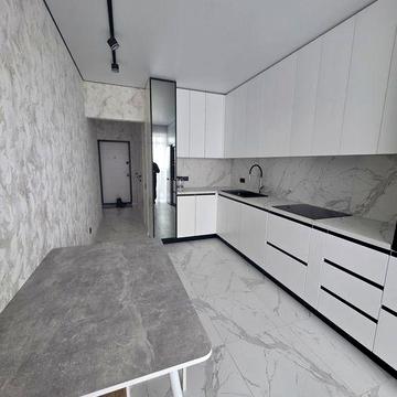 Здам 2 уімнатну в новобудові на Вокзальній