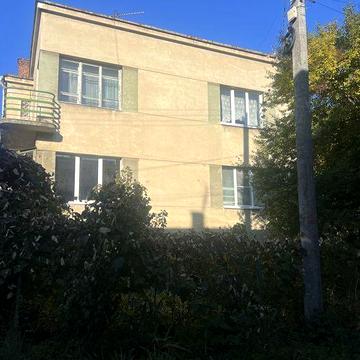 Продаж 3 кімнатноі квартири вул Гайворонського(особнячного типу)