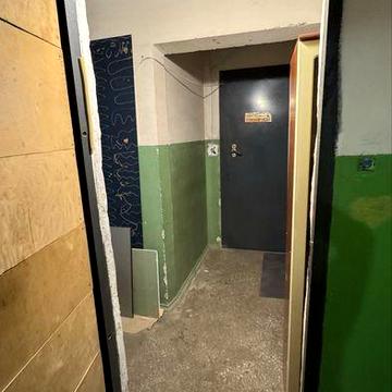 Продам 4х ком квартиру от хозяина