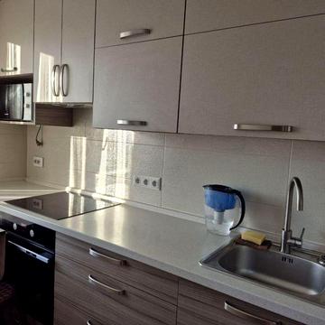 Сдам помесячно 1к.Смарт квартиру с евро ремонтом.Можно на 1- 2 мес