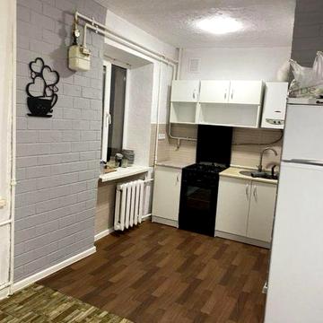 Продаж 3 х кімнатна Хрущовка Небесної сотні