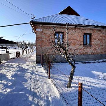 Продаж будинку у Вороновиці