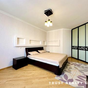 Олени Пчілки вул., 5