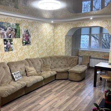 Продам квартиру 3-к 3эт - 5эт. Ремонт все остается