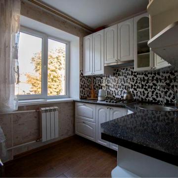 2 кім. квартира Цегляний будинок. Новий ринок