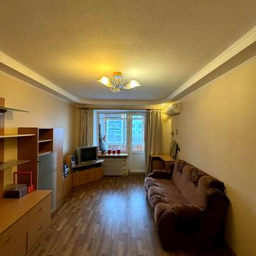 Олександра Орлова вул. (Матросова), 18б