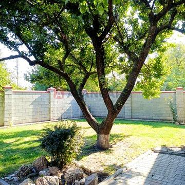 Продам дім ж/м Покровський,Діївка