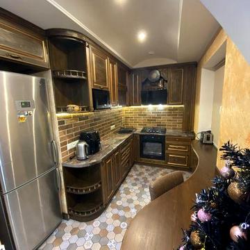 Продам 2-х к каартиру, 2/5, Чумаченко