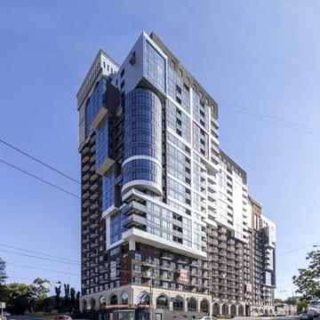 Продам двухкомнатную квартиру в ЖК Баку. Вид на центр города. Парк ЖК Баку