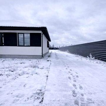 Будинок 100 м² + 10 соток | великий двір, газ біля ділянки