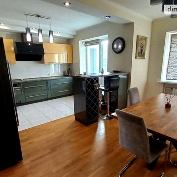 Довгострокова оренда 4к Квартира Панча Петра вулиця