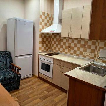 Оренда 11.01-12.01 дуже затишної квартири на Калнишевського,7