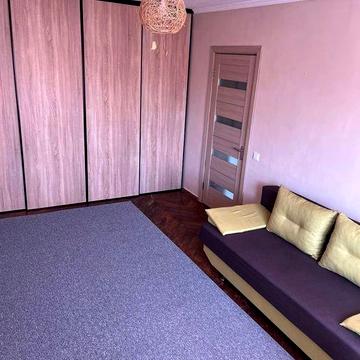 Здам 1-квартиру по вулиці Леоніда Каденюка 9