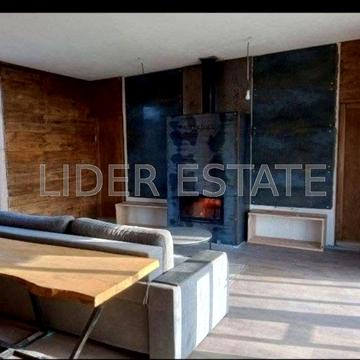 Продаж заміського будинку з джакузі і каміном